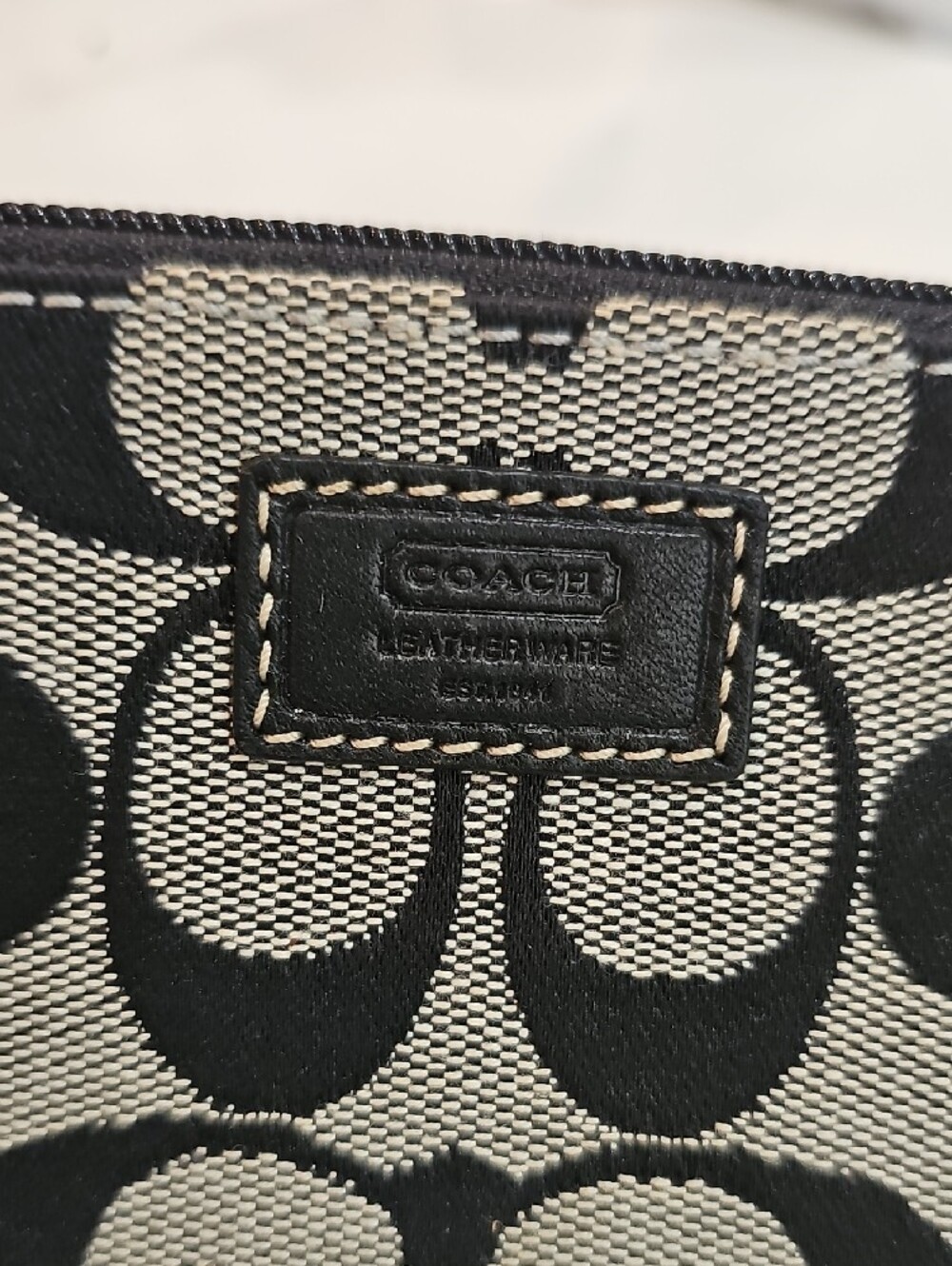 Coach Black and Cream Signature Canvas Wristlet - Picture 2 of 9